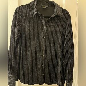 House of Harlow 1960 Black and Silver Top